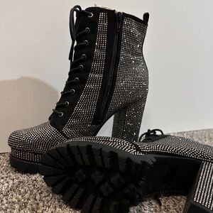 Sparkly heel boots